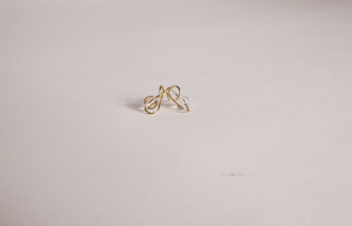 Lael Studs