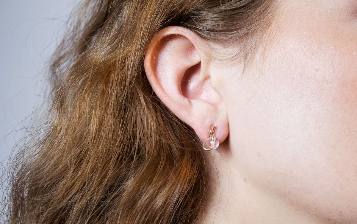 Lael Studs