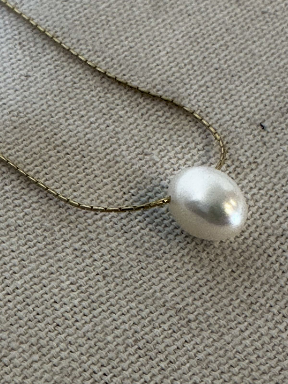 Freshwater Pearl on 14kt. Signature Chain