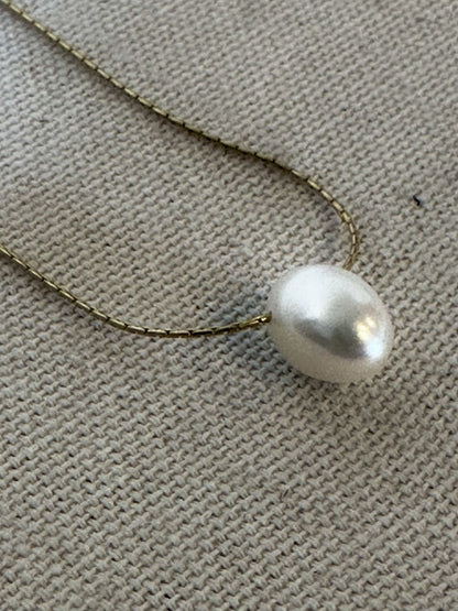 Freshwater Pearl on 14kt. Signature Chain
