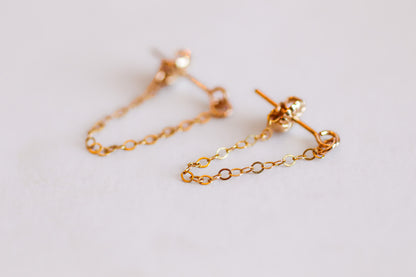 Delicate Dangle Earring
