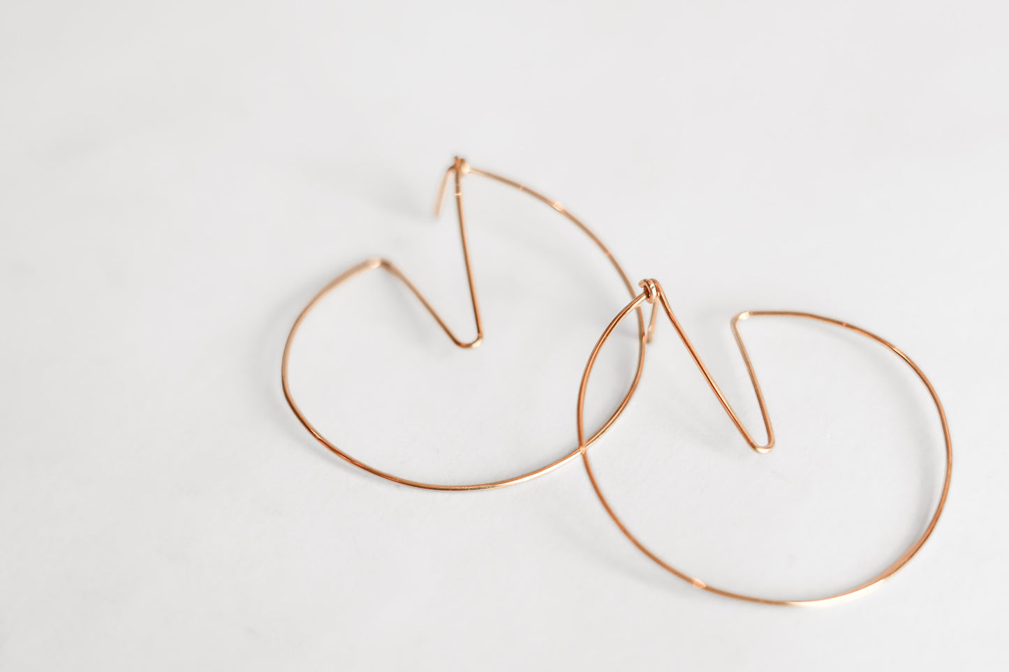 Fermata Earrings