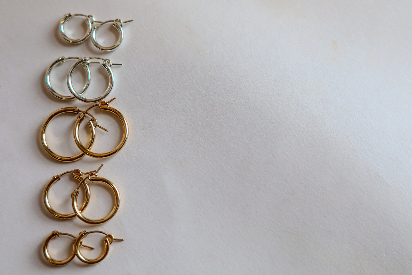Latchback Hoops