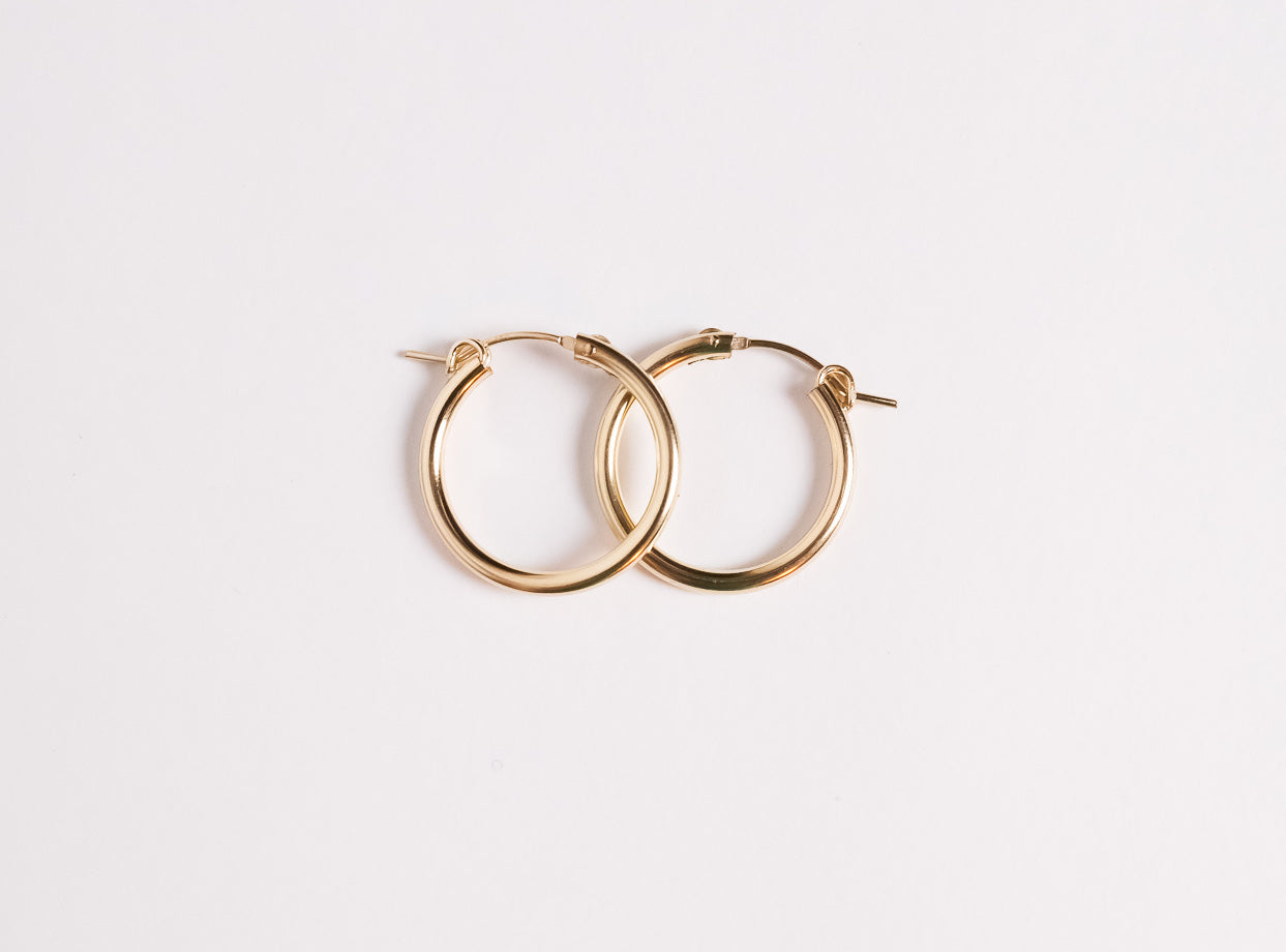 Latchback Hoops