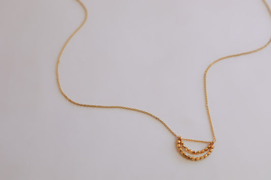 Glora Necklace